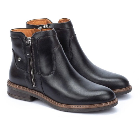 PIKOLINOS Shoes - ❤️PIKOLINOS black Leather Ankle Booties | size 6.5 - 7 US / 37 EU